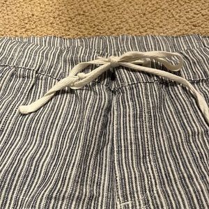 Caslon linen pants in XL, barely worn.